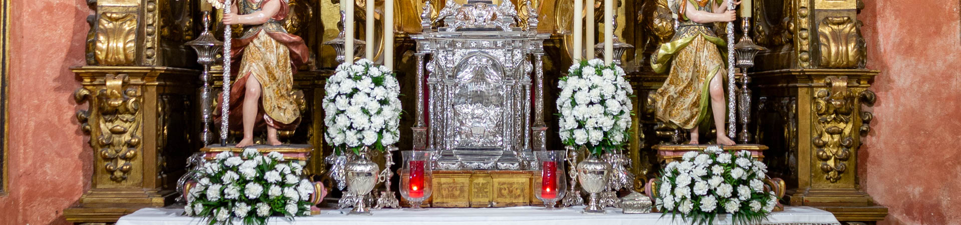 Altar Capilla Sacramental cabecera
