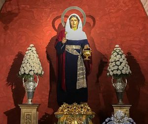 Nueva peana para la imagen de Santa Marta