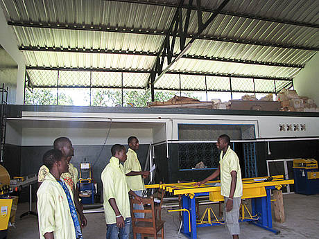RTEmagicC Taller Benin 3.jpg