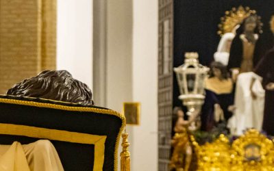 Tres besos al Santísimo Cristo de la Caridad. Homilía de nuestro Director Espiritual en la Misa de traslado al paso